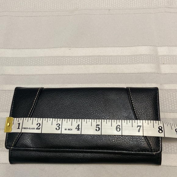 Black Textured Genuine Leather Womens Wallet - 12 Card Slots -2 Zip Pockets NWOT - Picture 8 of 9